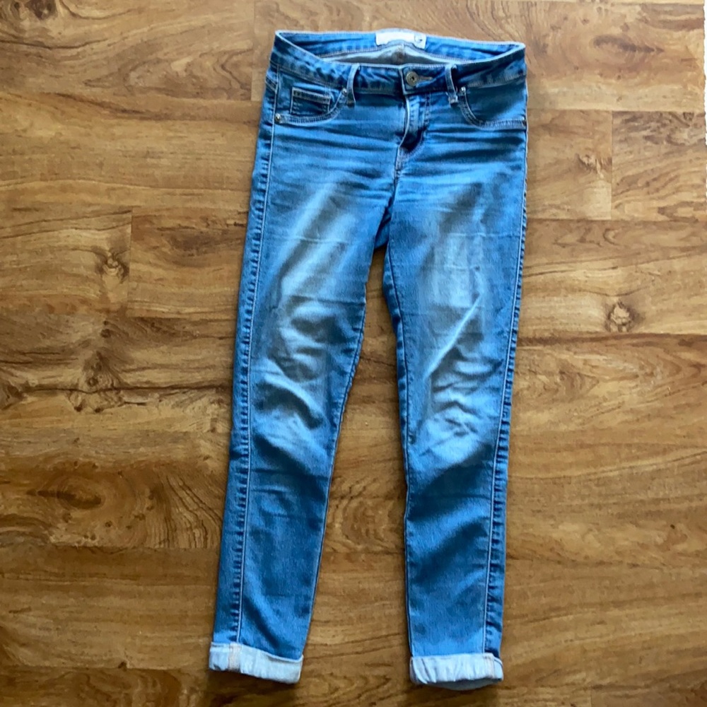 Low rise Capri jeans